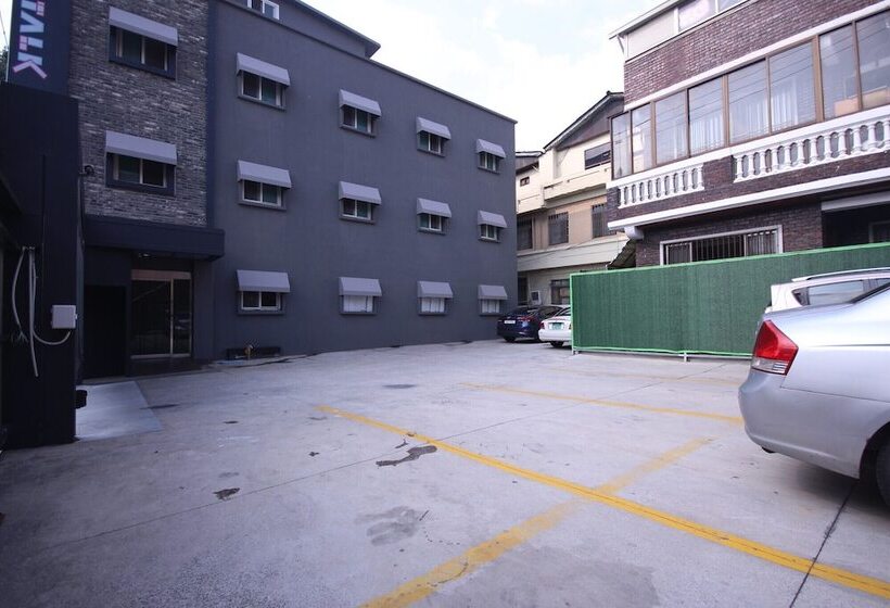 Motel Daegu Duryu Siwolae