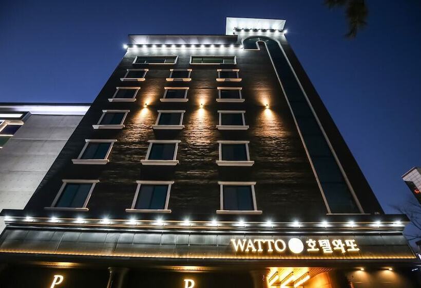 מוטל Daejeon Yuseong Watto