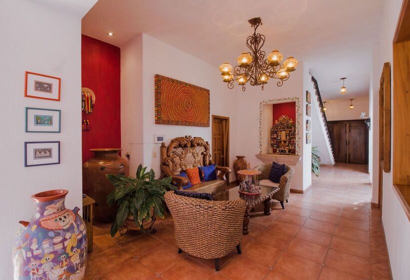 پانسیون Casa Morales Hotel Boutique Tlaquepaque