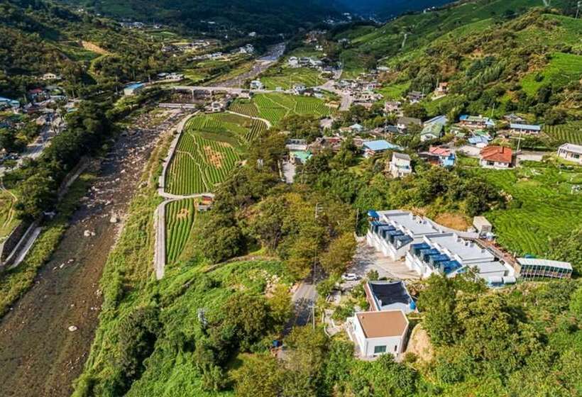 Pension Hadong Yegrina Pool Villa