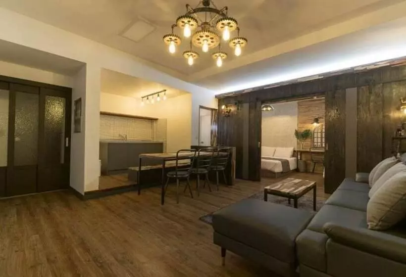 پانسیون Jebudo Kerensia Resort