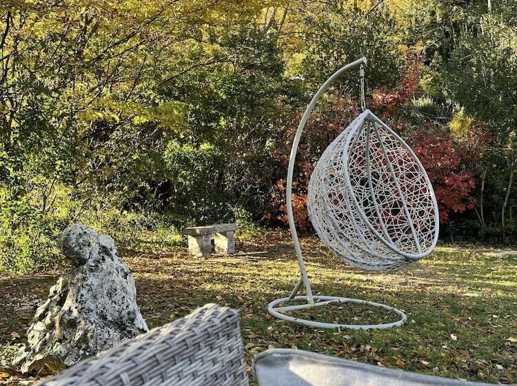 بنسيون Marquise Barbot