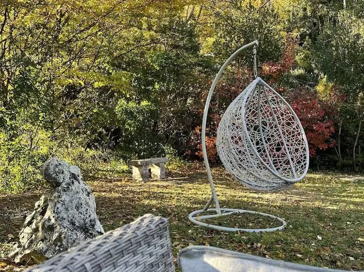 Majatalo Marquise Barbot