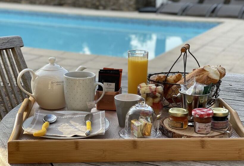 بنسيون Marquise Barbot