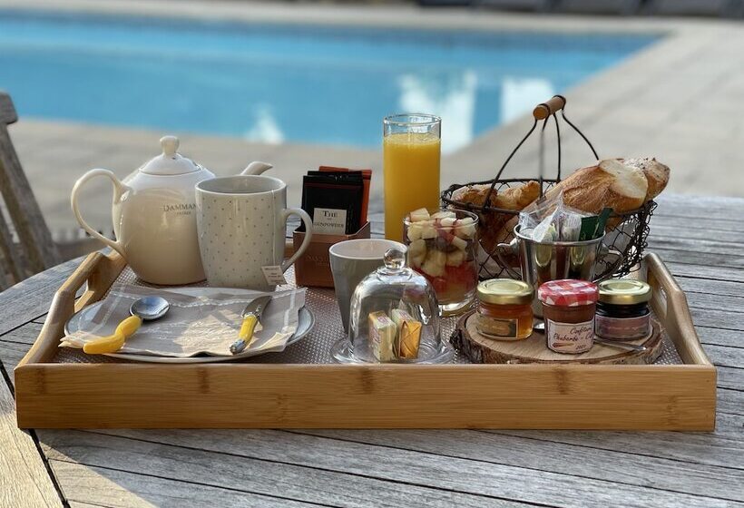 بنسيون Marquise Barbot