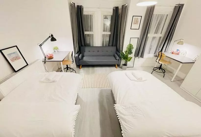 ペンション Norman Guest House