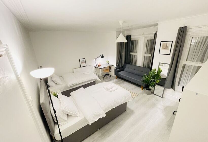 펜션 Norman Guest House