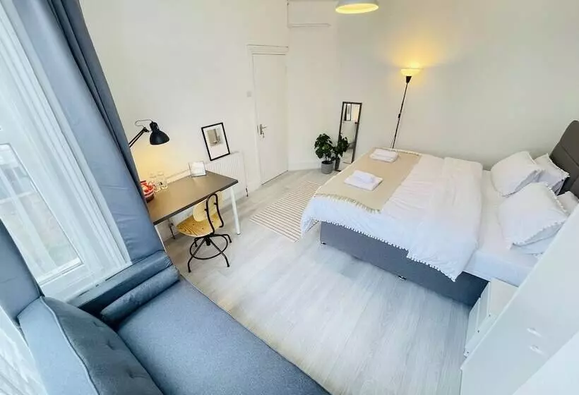 ペンション Norman Guest House