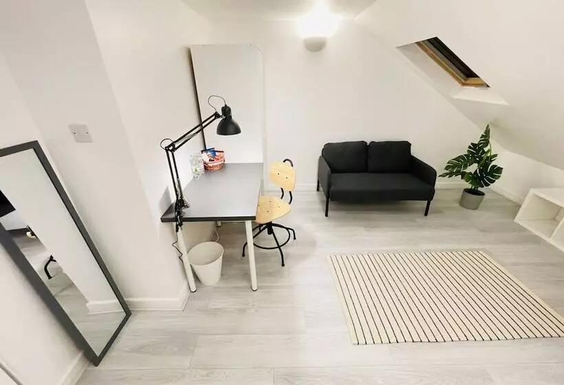 ペンション Norman Guest House