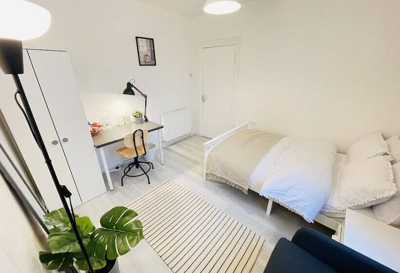 펜션 Norman Guest House