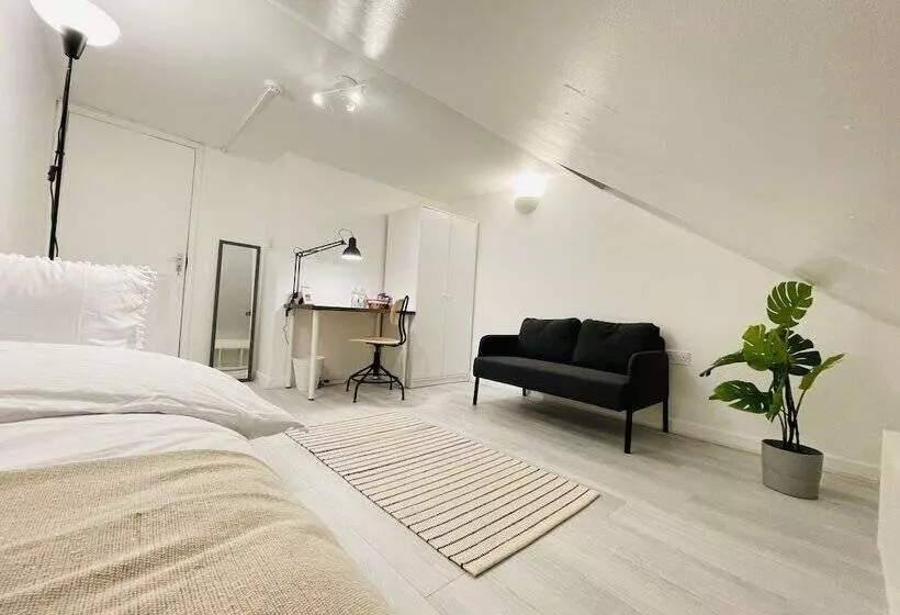 ペンション Norman Guest House