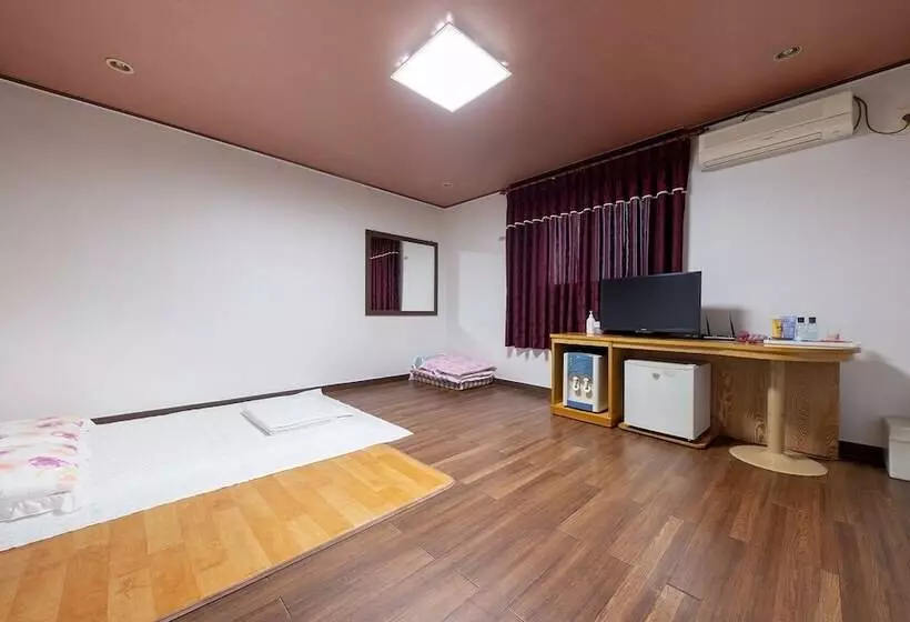 Seosan Peace Motel