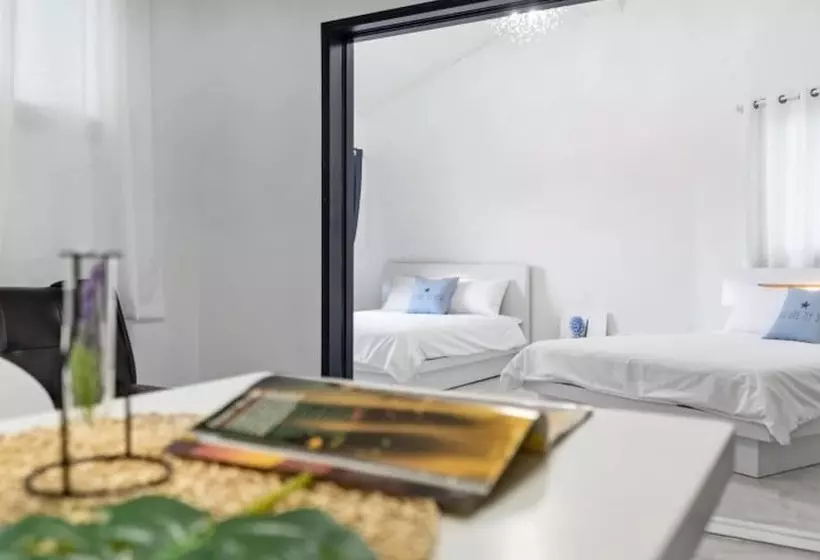 Taean J Story Pension