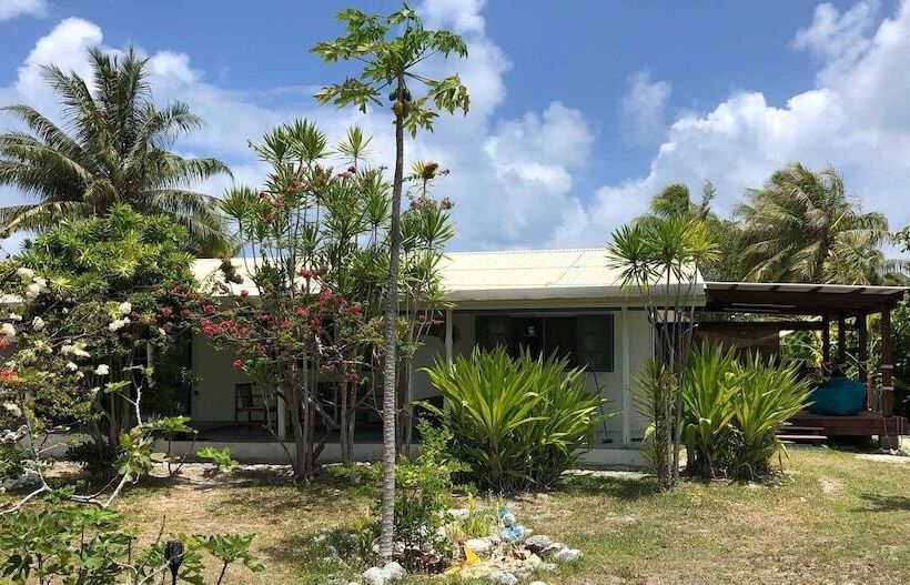 ベッドアンドブレックファースト Moana Breeze Rangiroa   Rental Car Included   Air Conditioning   Wi Fi