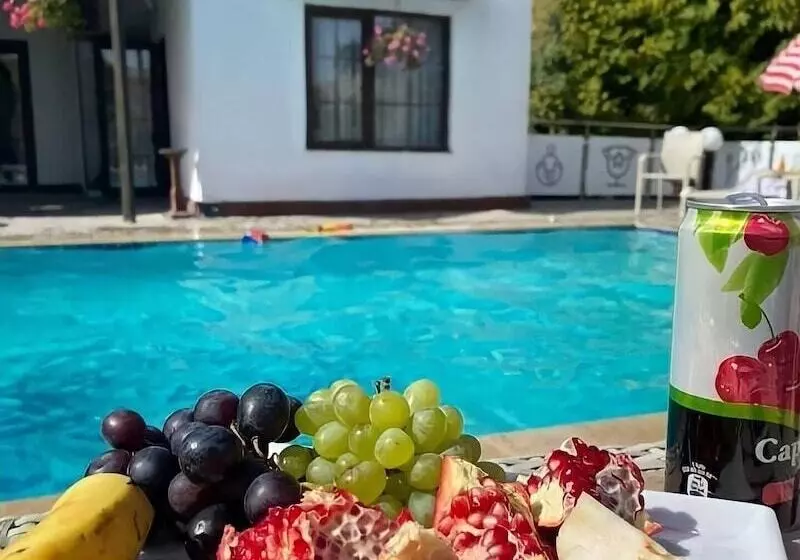 Hotelli çeli̇k Resort