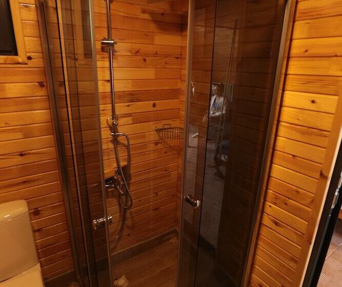 Hotel çeli̇k Resort