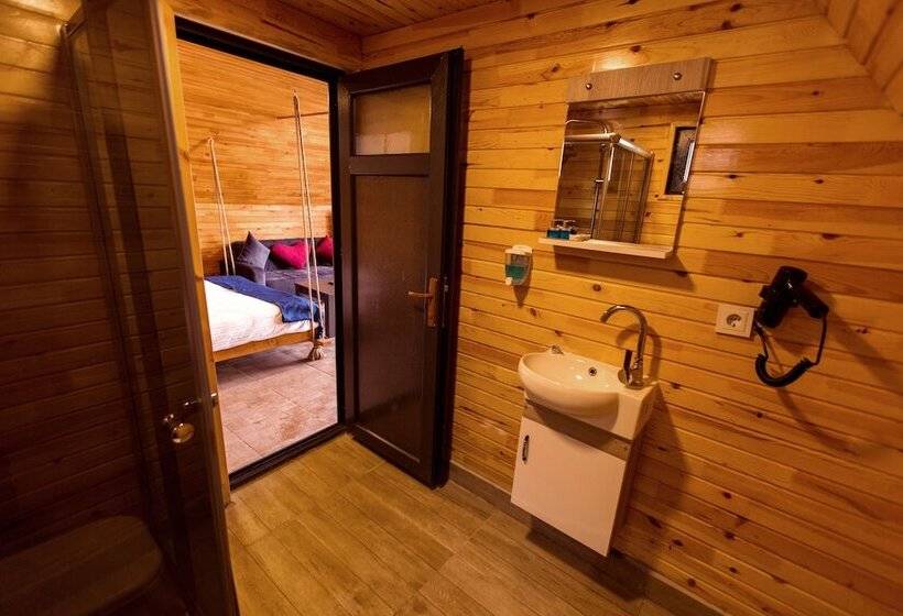 Hotel çeli̇k Resort