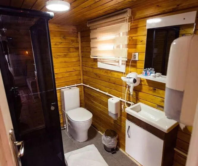 Hotelli çeli̇k Resort