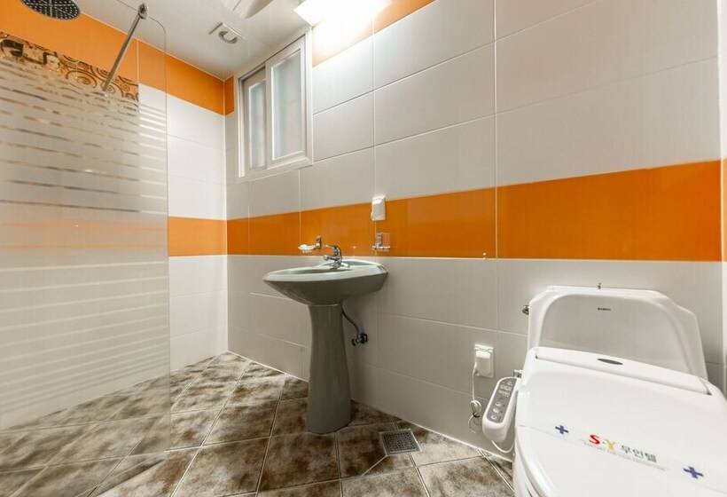 Goesan Y Self Check In Motel