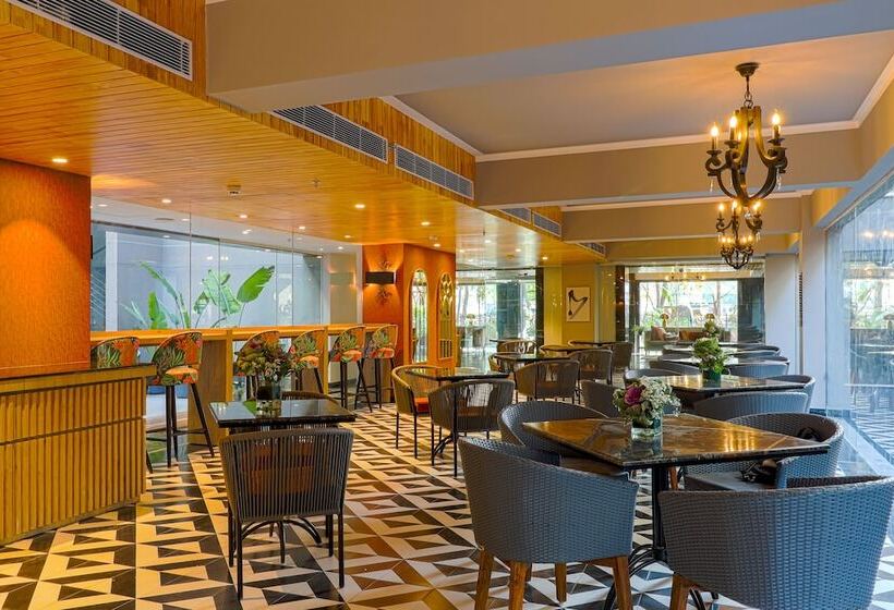 فندق Air By Ahuja Residences