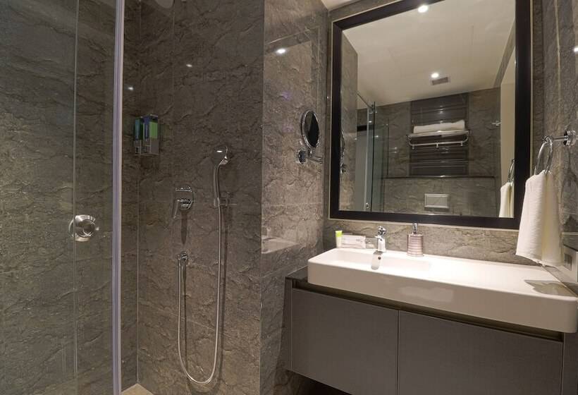 فندق Air By Ahuja Residences