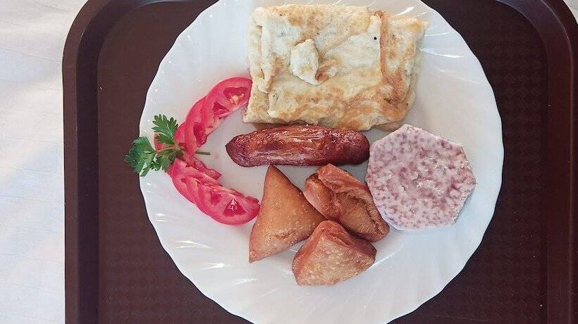 Отель Broad Park