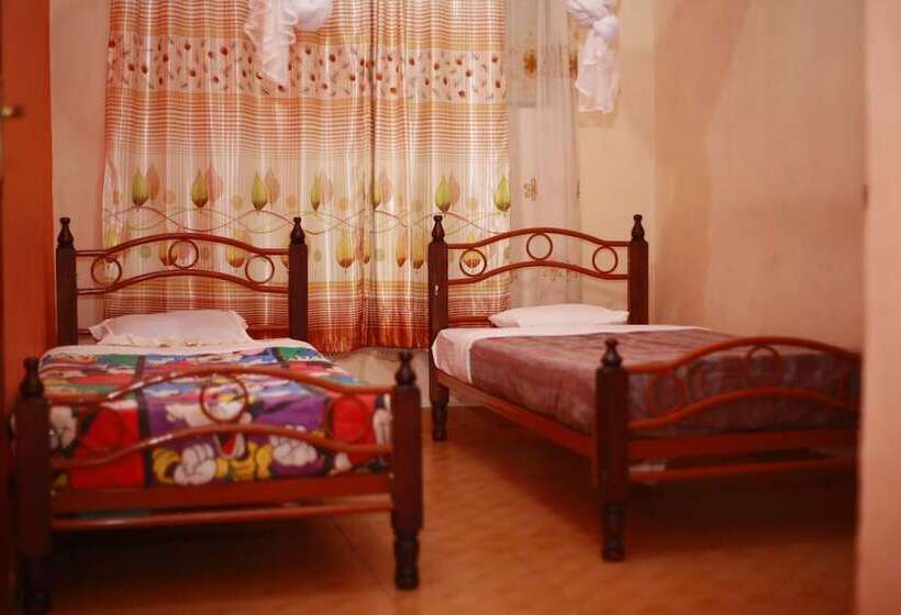 Отель Broad Park