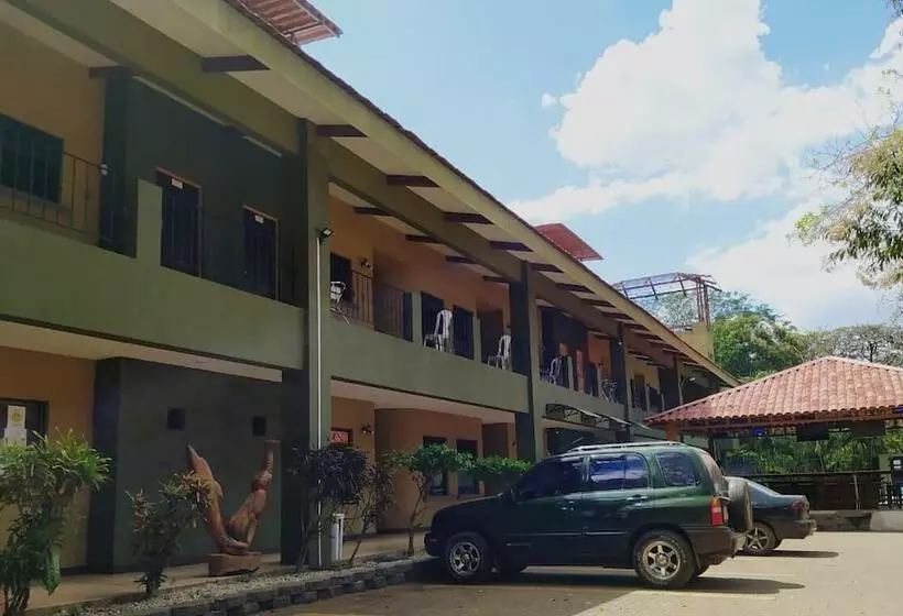 Hotelli Coco Heights Condos