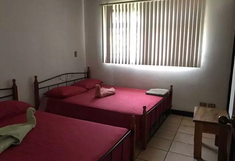 Hotelli Coco Heights Condos