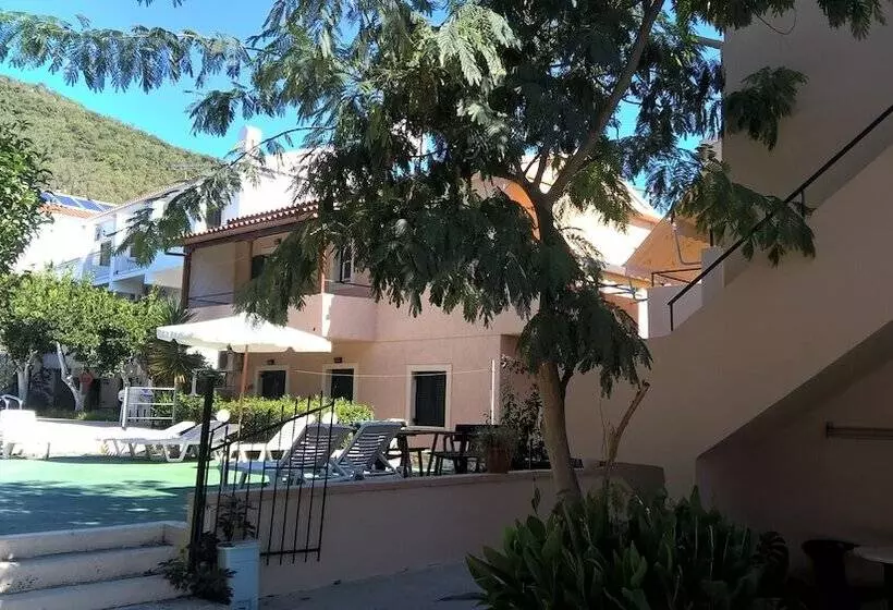 Hotelli Corfu Dream Holidays