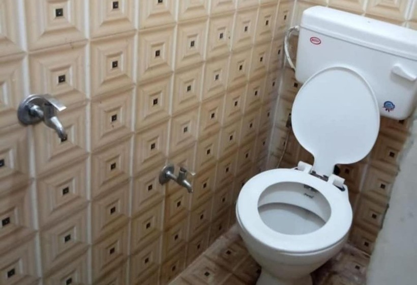 Отель Goroomgo Park View Kanpur