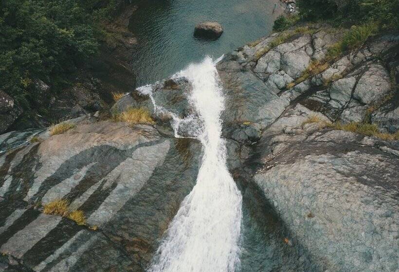 Отель Grand Selale