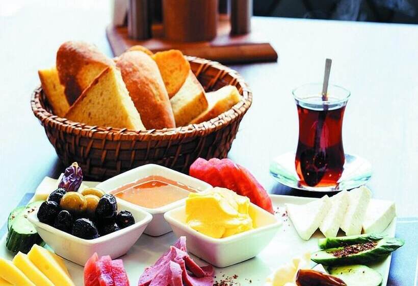 Отель Grand Selale