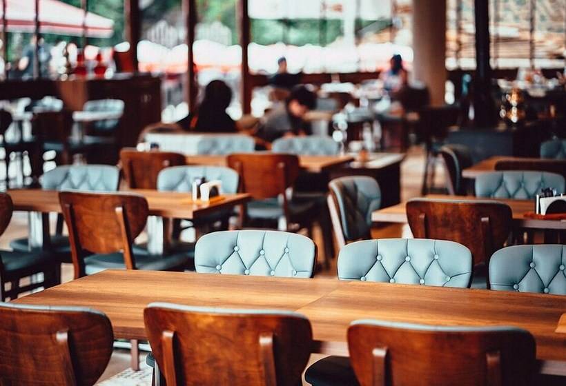 Отель Grand Selale