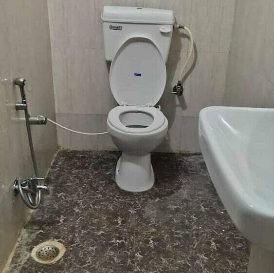 בית מלון כפרי Green Leaf