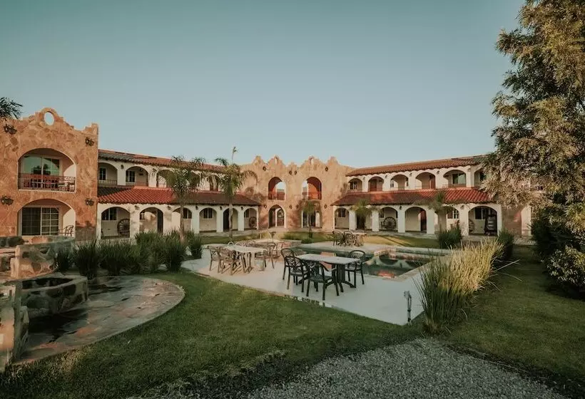 Hotelli Hacienda Los Olivos