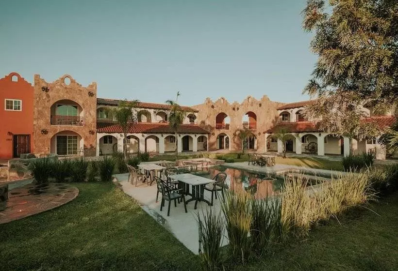 Hotelli Hacienda Los Olivos