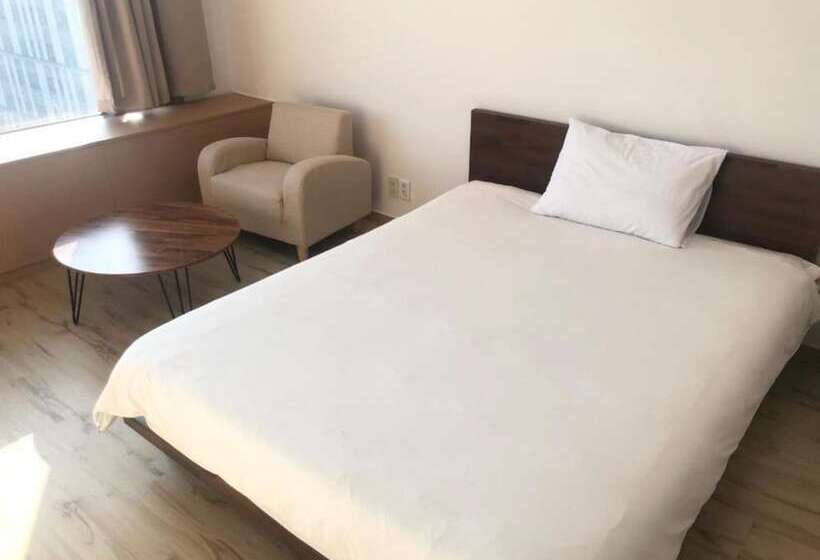 Hotelli Goroomgo Imchen Guest House Kohima