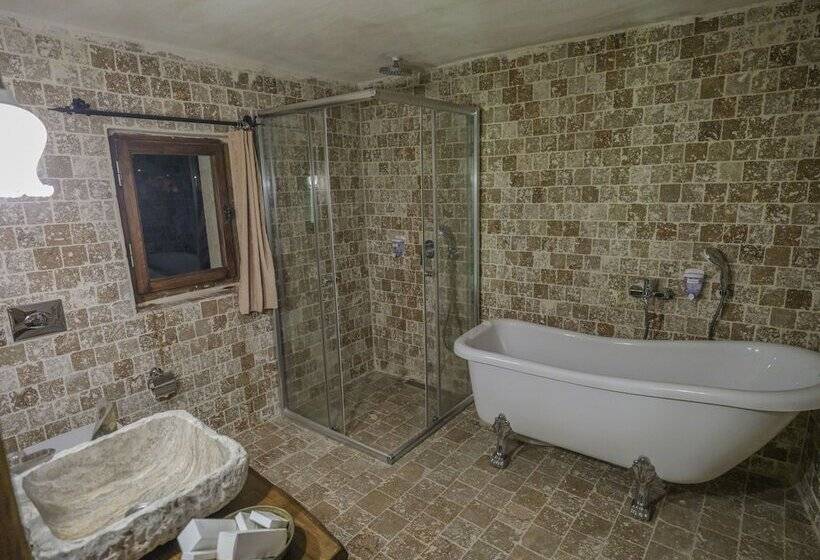 בית מלון כפרי Kalsedon Cave Suites