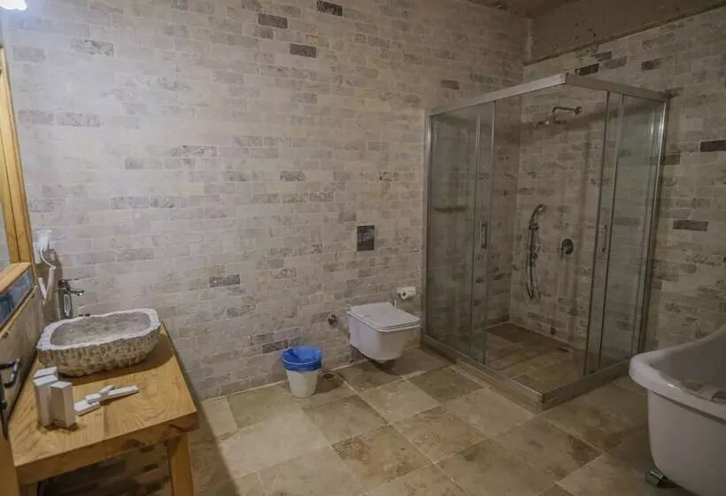 Hotelli Kalsedon Cave Suites