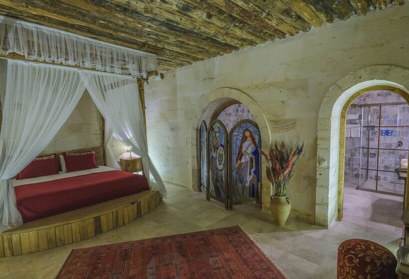 בית מלון כפרי Kalsedon Cave Suites