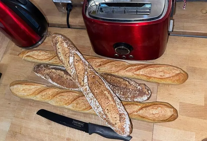 Hotelli Le Central Hôtel Bar