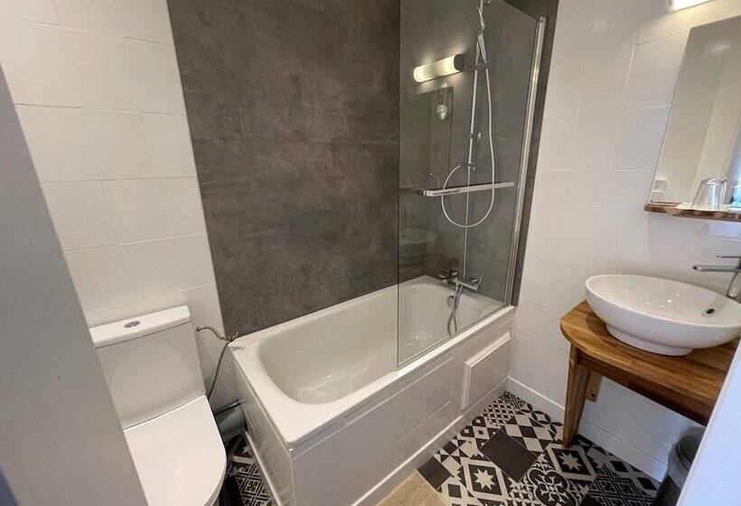 Отель Le Central Hôtel Bar