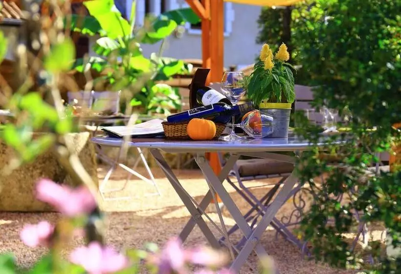 ホテル Le Jardin Des Chouchoux