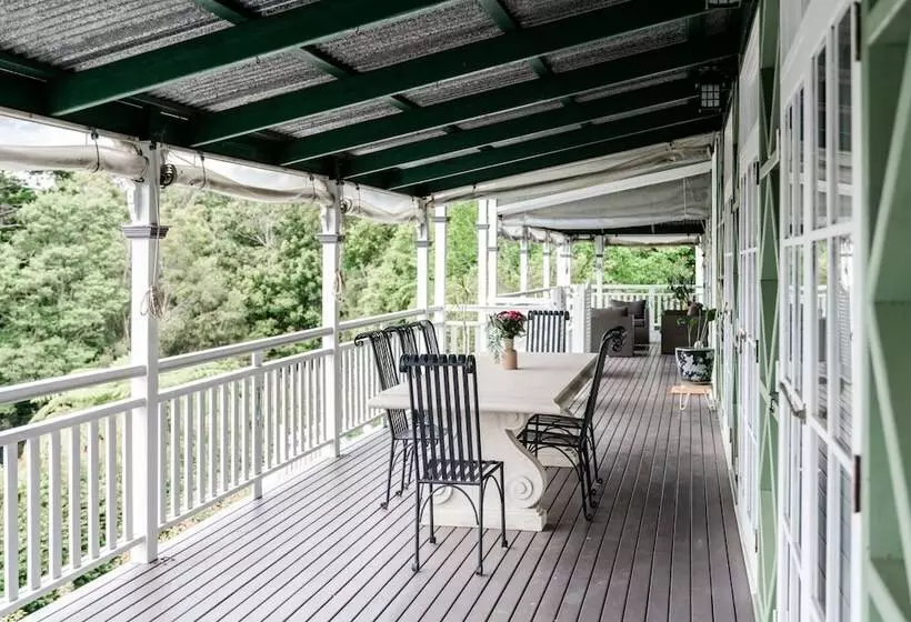 Hotelli Maiala Park Lodge