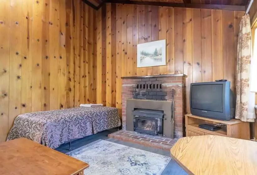 Hotelli Masood S Lodge