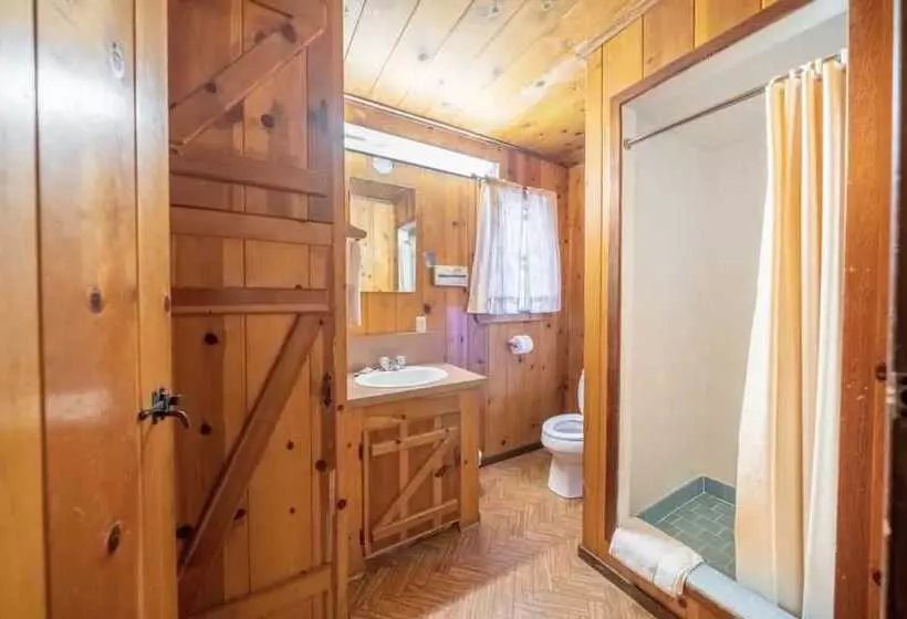 Hotelli Masood S Lodge