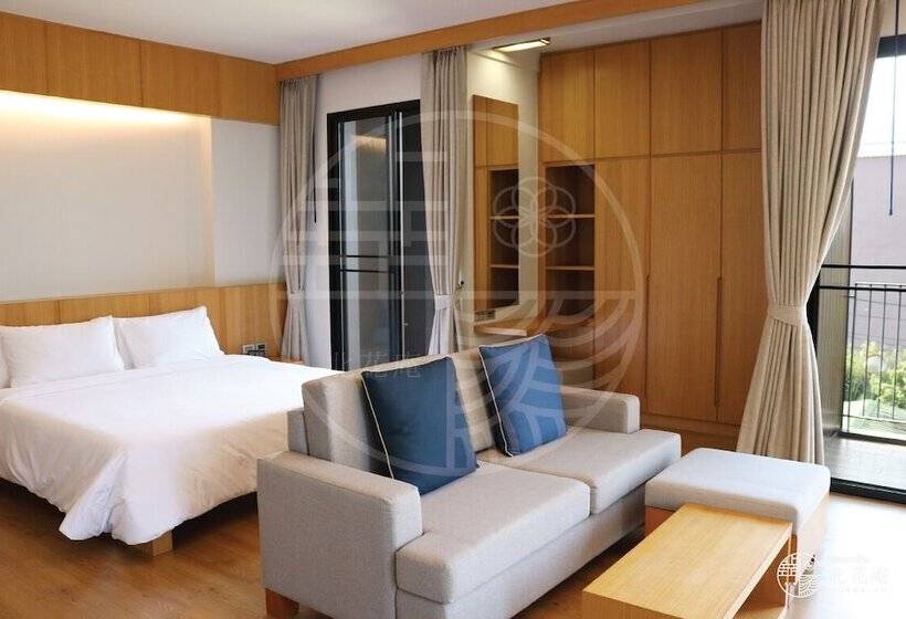 Raveevan Hotel Santidham