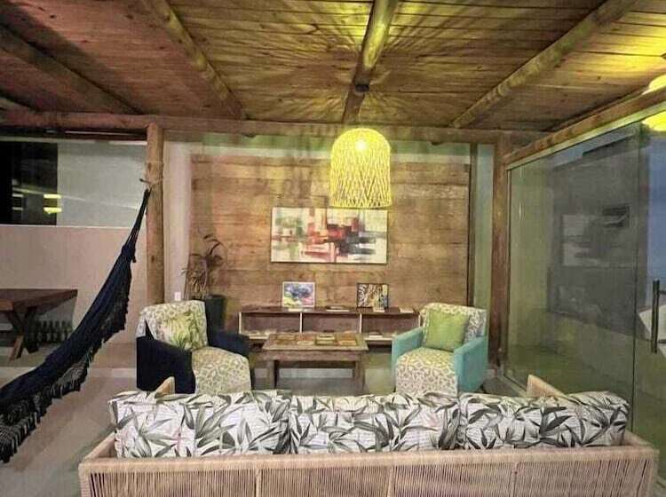 هتل Santorini Beach