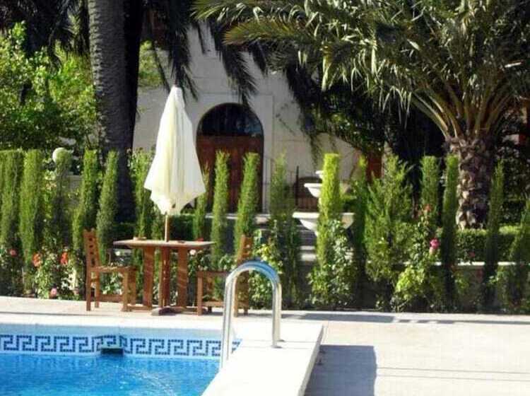 هتل Torre San Juan